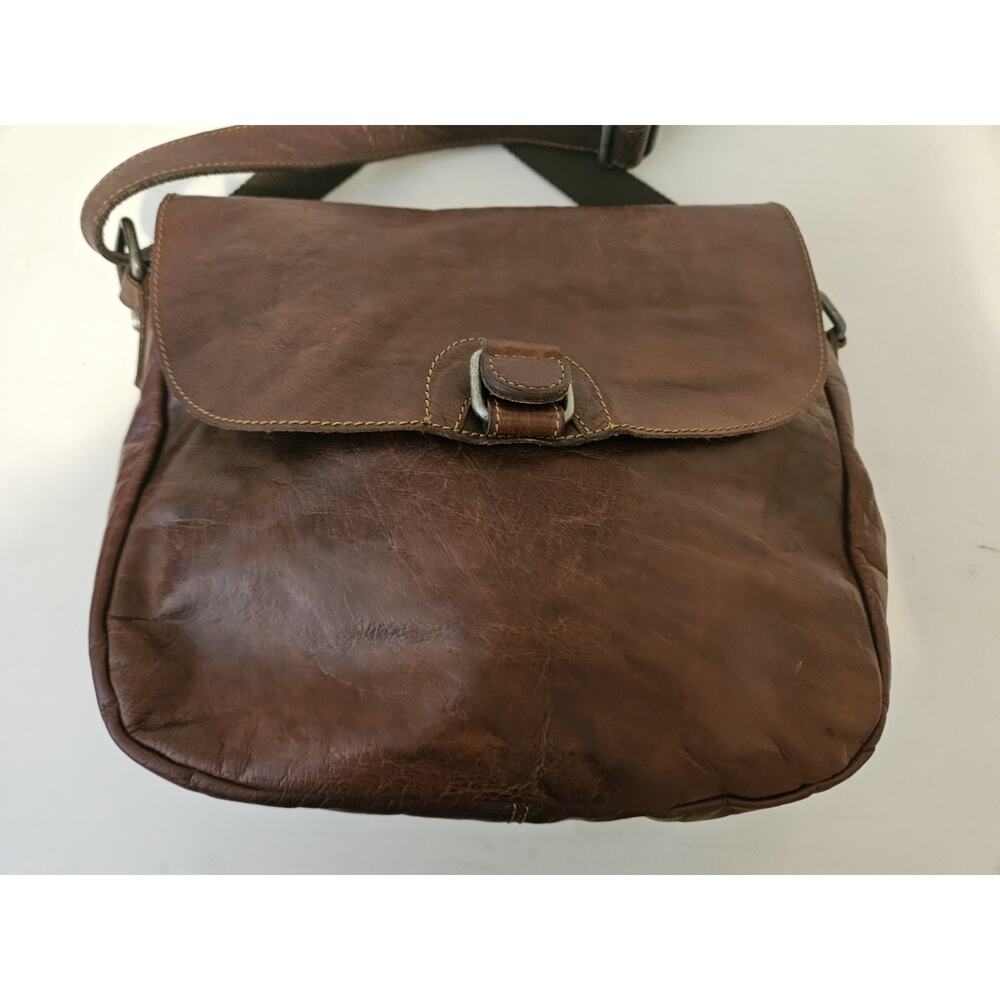 Jack Georges Genuine Leather Crossbody Bag flap-over design 11x9x4 - Picture 3 of 9
